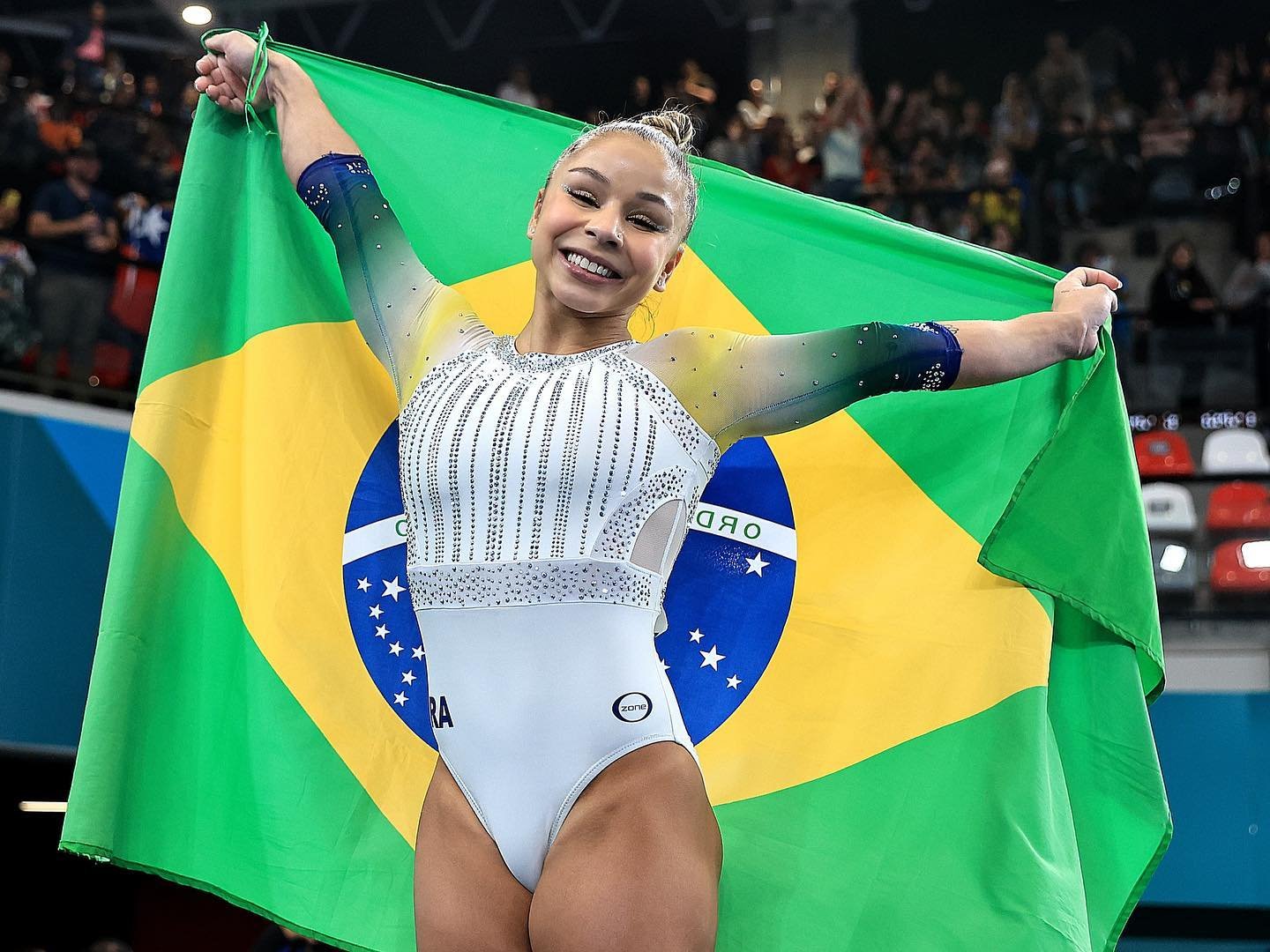 Flavia Saraiva e Rebeca Andrade, medalha de ouro nas minhas punhetas ! #QDfsFdTU