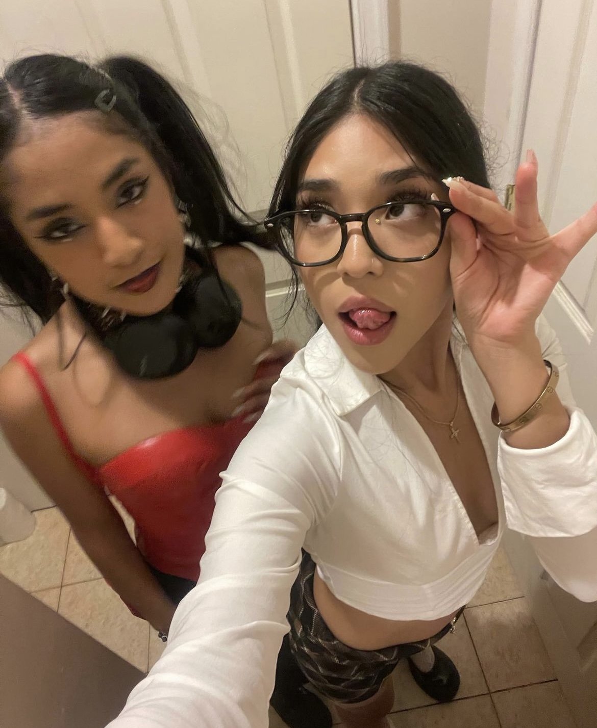 Asian Latina Feet #OS4EFyPp