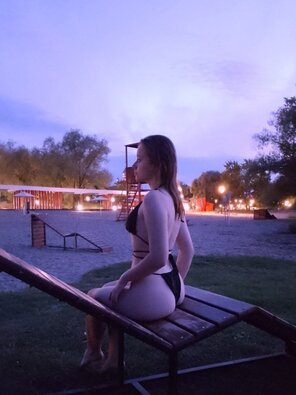 Hermosa chica blanquita prostituta al cumplir los 18 años #3fXc21w7