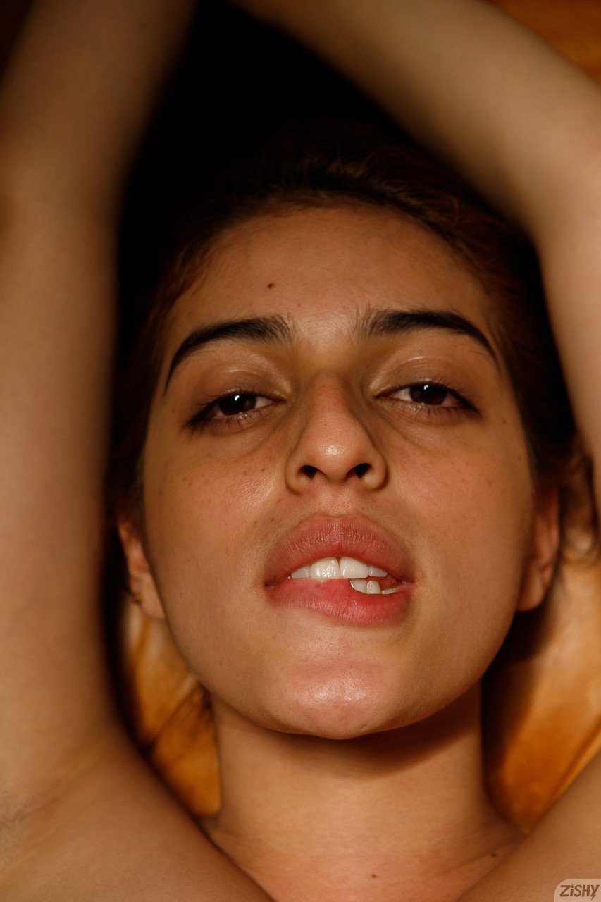 Ileana Burgos #EfNkgVqH
