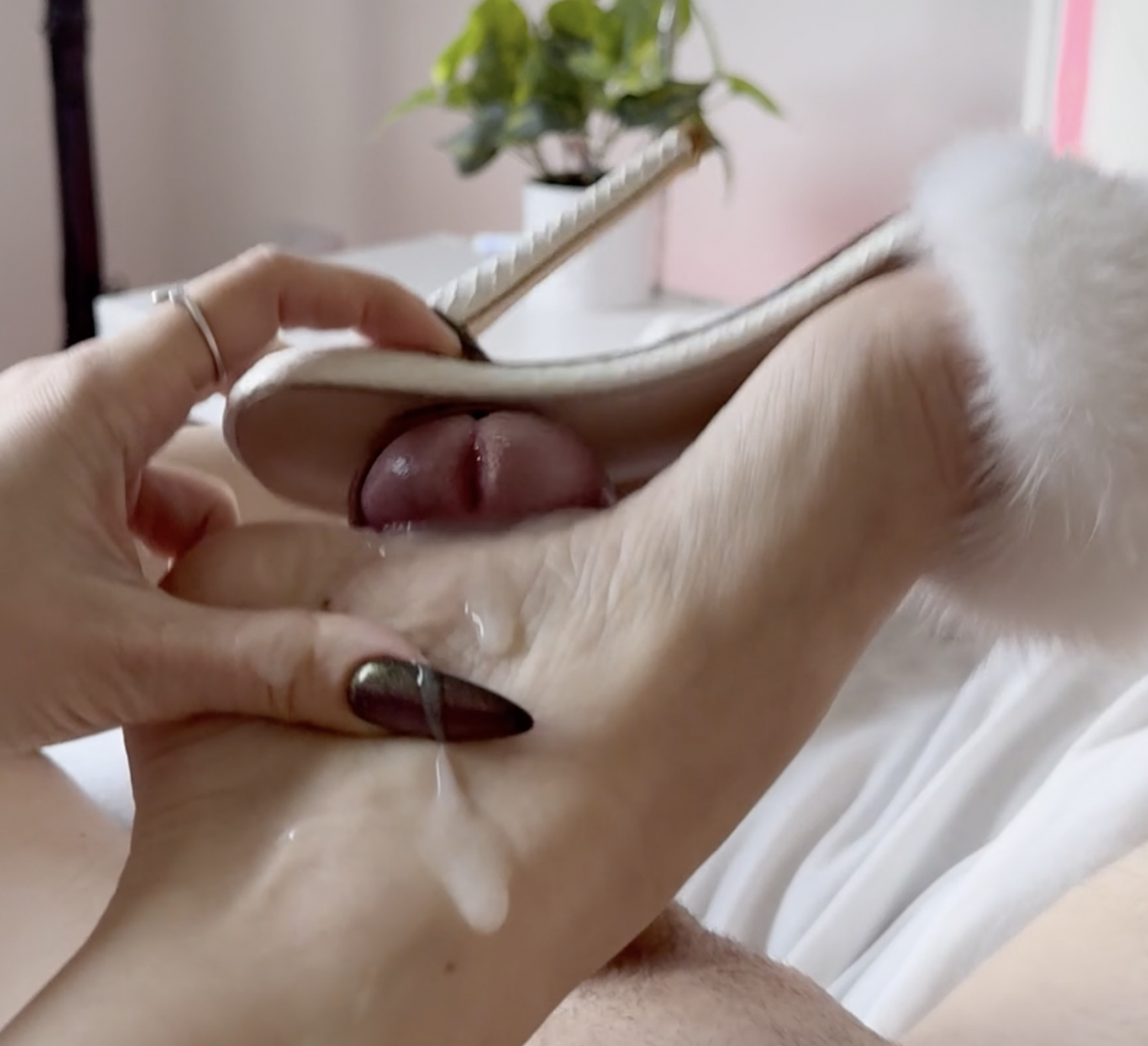 Fluffy Mules High Heel Shoejob Cum #SNqYW3c7