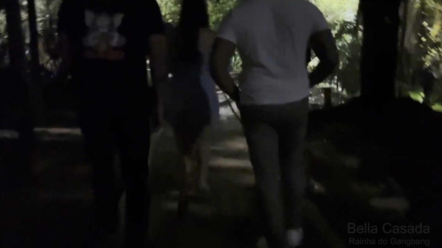 DOGGING NA PRAÇA FUI PUTINHA DE VARIOS DESCONHECIDOS #zBp7Mdr7