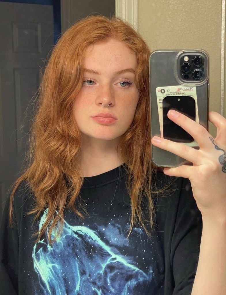 B///•A\|-R-|LE\Y//L||E{G//AL18/19-0 #e9gakLMZ