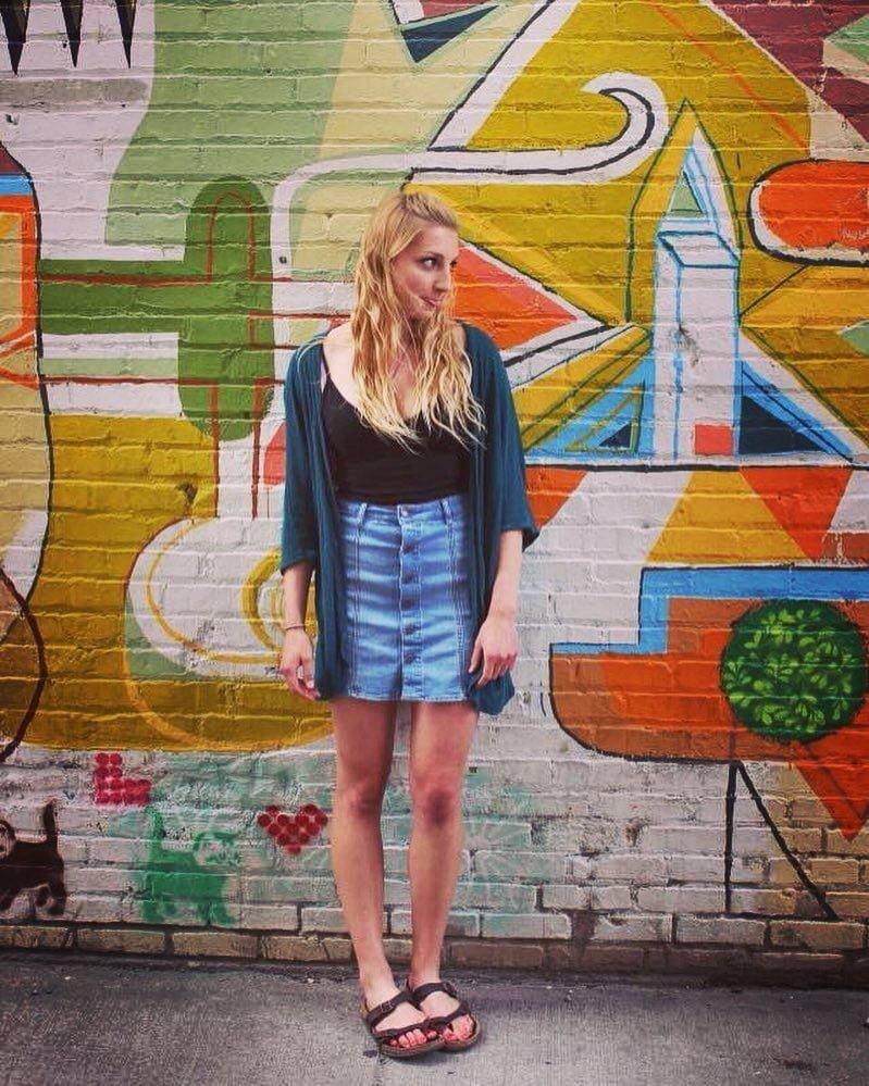 Tele Cuck Shares Girlfriend Courtney (26F) #pMI73GS2